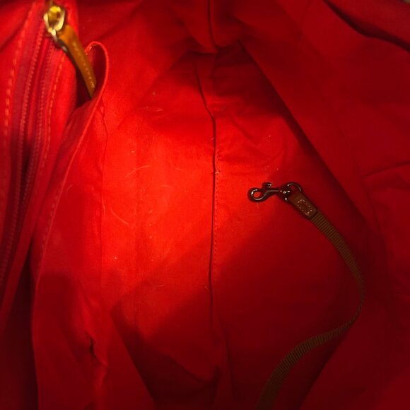 Dooney & Bourke brown leather Logo Lock Shoulder Bag w/ POUCH & Key Chain NWT - Picture 11 of 13